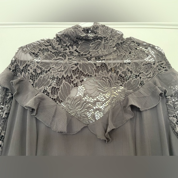 Joyfolie Sveta Maxi Dress - Picture 9 of 10